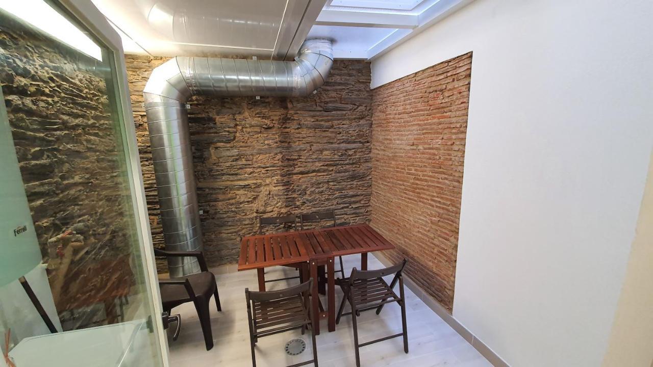 Piso En El Centro Para 4 Personas - Plaza Amboage - Wifi Ferrol Exterior photo